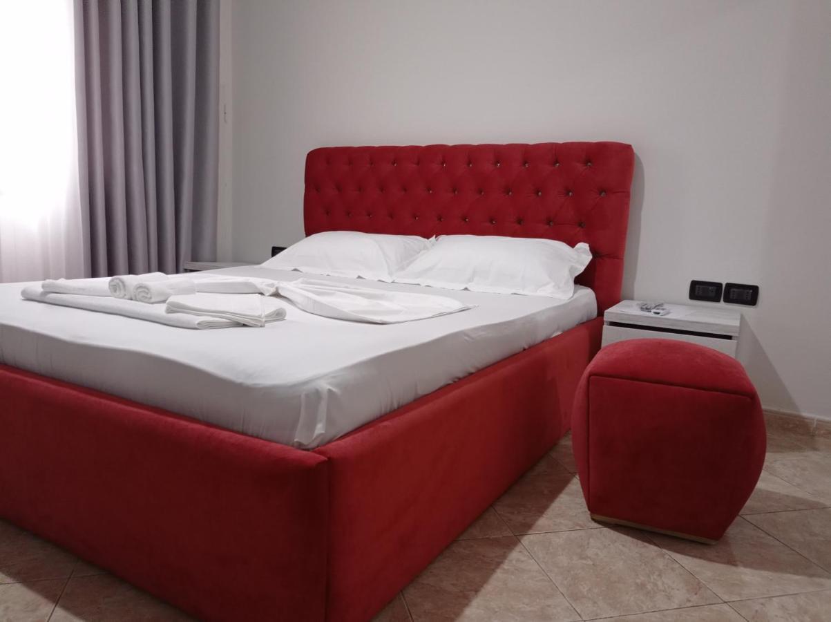 Hotel Vila Stefa Wlora Zewnętrze zdjęcie