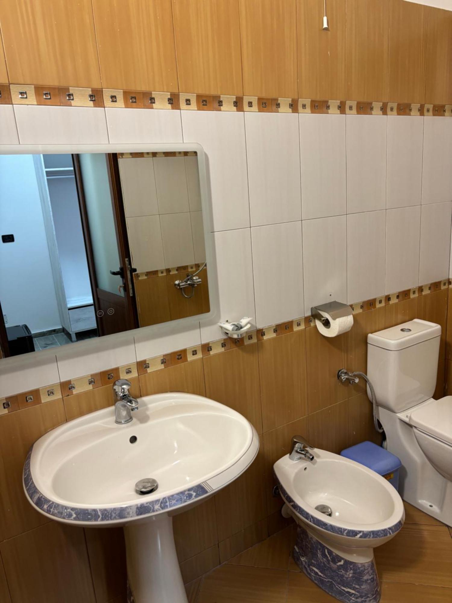 Hotel Vila Stefa Wlora Zewnętrze zdjęcie